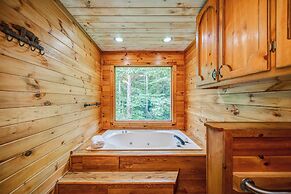 Bear Track Falls Retreat Mtn. Getaway!