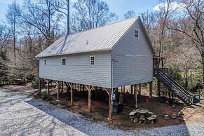 Blairsville River Cabin