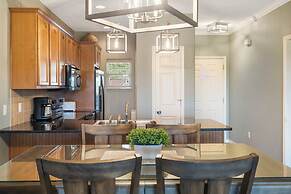 Branson Lakefront Luxury - Water Views