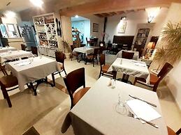 Hôtel Restaurant Le Clos Des Capitelles