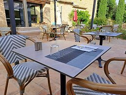 Hôtel Restaurant Le Clos Des Capitelles