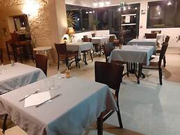 Hôtel Restaurant Le Clos Des Capitelles