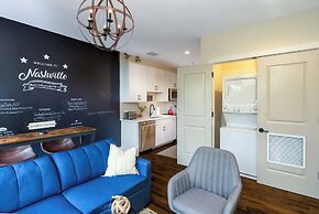 Charming Nashville at the 1865