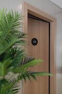 Elliot Neapoli, Athens