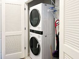 Branson Escape: Pool, Game Table, Sleeps up to 10!