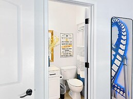 Branson Escape: Pool, Game Table, Sleeps up to 10!