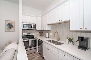 Covington Charm 202