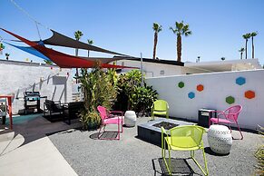 Demuth Park Desert Oasis - Pool