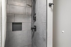 Deschutes Riverwoods Retreat