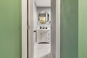 Deschutes Riverwoods Retreat