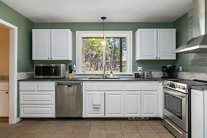 Deschutes Riverwoods Retreat