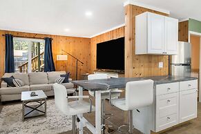 Deschutes Riverwoods Retreat