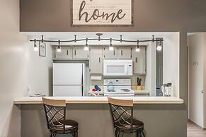 Golf View Peek-a-boo