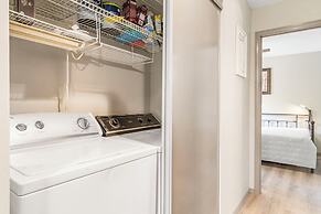 Golf View Peek-a-boo