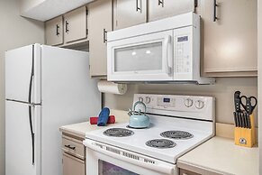 Golf View Peek-a-boo