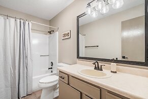 Golf View Peek-a-boo