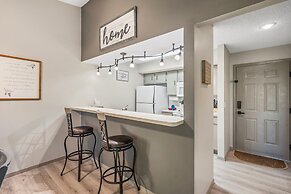 Golf View Peek-a-boo