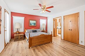 Granite View Lodge - Minutes From Water