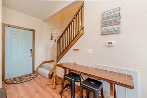 Hickory Hideaway - Communal Pool Access