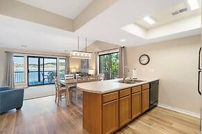 Enjoy Lakeside Fun Lakeview At Table Rock!