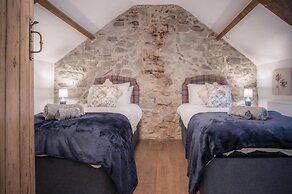 The Lodge - 2 Bedroom Cottage - Princes Gate