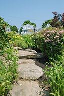 Admirals Quarters Inn
