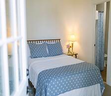 Admirals Quarters Inn