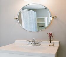 Admirals Quarters Inn