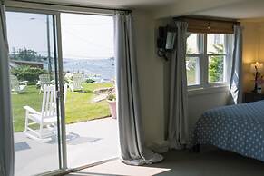 Admirals Quarters Inn