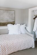 Admirals Quarters Inn