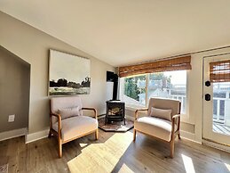 Admirals Quarters Inn