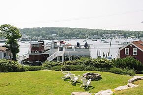 Admirals Quarters Inn