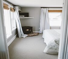 Admirals Quarters Inn
