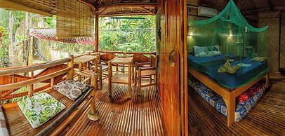 Camotes hidden huts-rooms-bar-restaurant