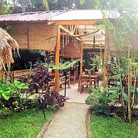 Camotes hidden huts-rooms-bar-restaurant