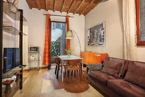 Cellini Flat Florence-hosted by Sweetstay