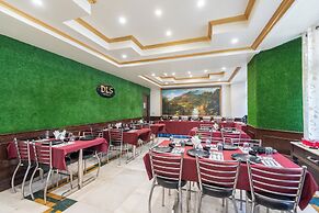 Hotel The Pearl By DLS Hotels