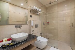 Grand Luxotica By DLS Hotels