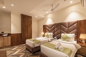 Grand Luxotica By DLS Hotels