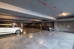 Grand Luxotica By DLS Hotels