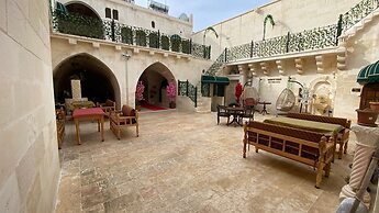 Hakim Bey Boutique Hotel