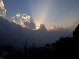 Goroomgo Smriya Homestay Darjeeling