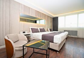 216 Station Suite Gebze