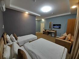 Royal Meridien Hotel