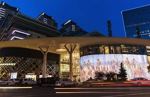 Royal Meridien Hotel