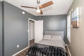 Monmouth Loft 4