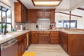 Mountain View Point - Breathtaking Balcony