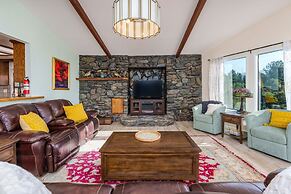 Mountain View Point - Breathtaking Balcony