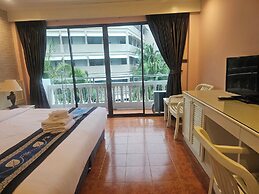 Patong Central Residence & Apartment