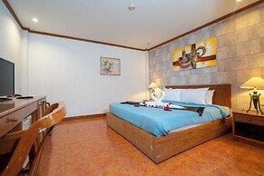 Patong Central Residence & Apartment